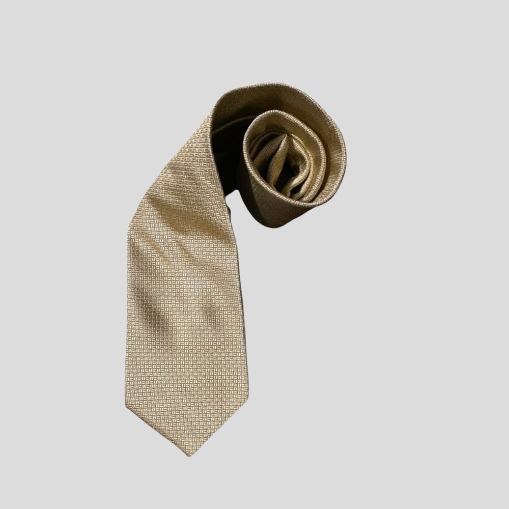 Brooks Brother’s Men’s Necktie Gold Pure Silk Geometric Woven